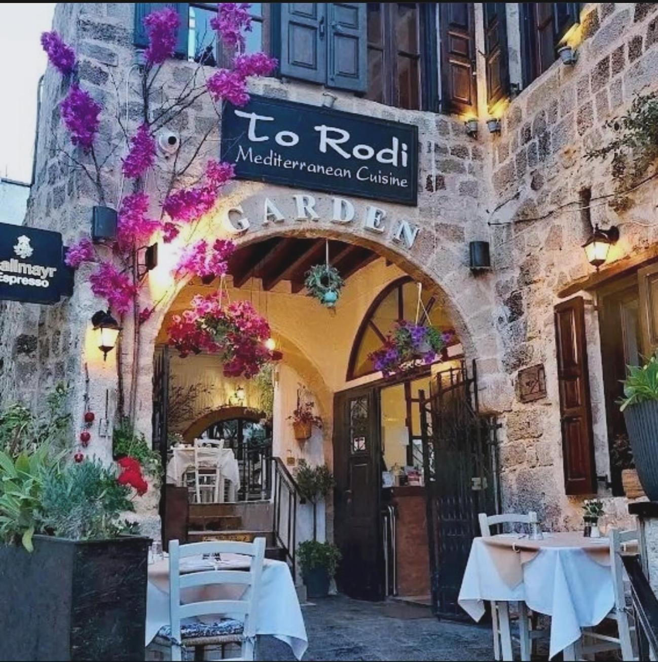 To Rodi Apartments Rhodes City ภายนอก รูปภาพ